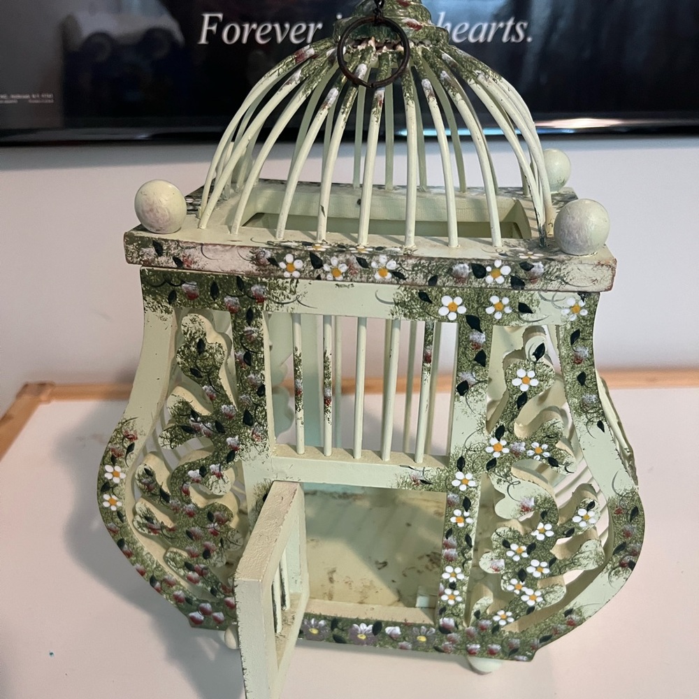 Nice wooden bird feeder